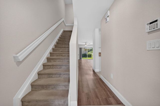 2786 SE Birmingham Drive, Stuart, FL 34994