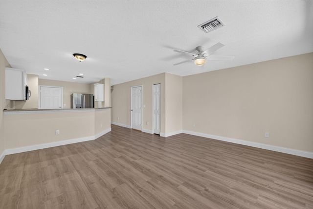 2786 SE Birmingham Drive, Stuart, FL 34994