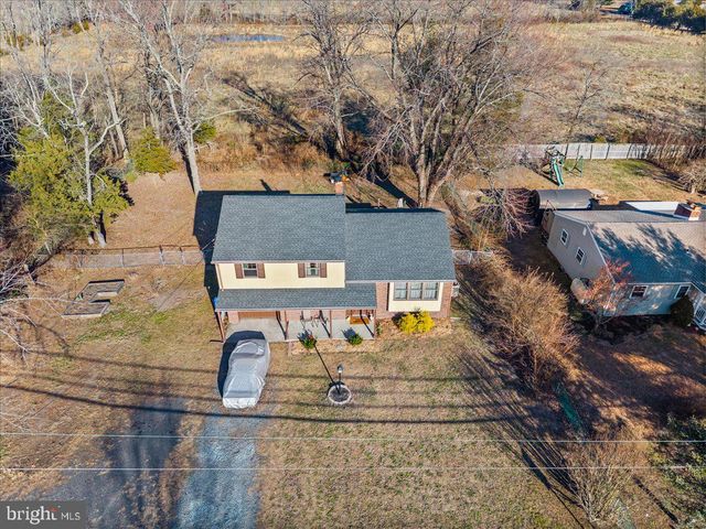 225 MAGNOLIA RD, Pemberton, NJ 08068