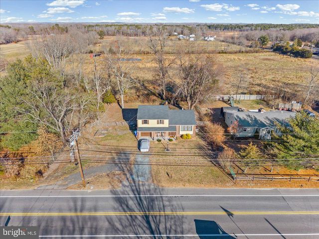 225 MAGNOLIA RD, Pemberton, NJ 08068