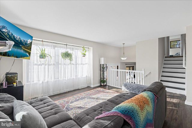 225 MAGNOLIA RD, Pemberton, NJ 08068