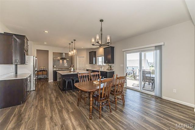 957 Colebrook Court, Lake St Louis, MO 63367
