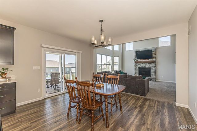 957 Colebrook Court, Lake St Louis, MO 63367