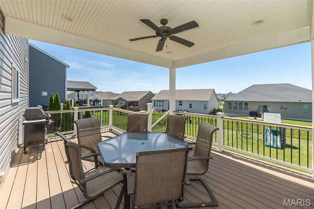 957 Colebrook Court, Lake St Louis, MO 63367
