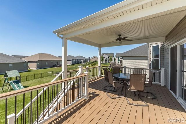 957 Colebrook Court, Lake St Louis, MO 63367