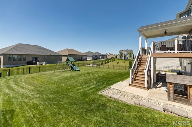 957 Colebrook Court, Lake St Louis, MO 63367