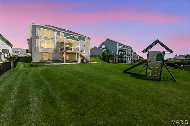 957 Colebrook Court, Lake St Louis, MO 63367