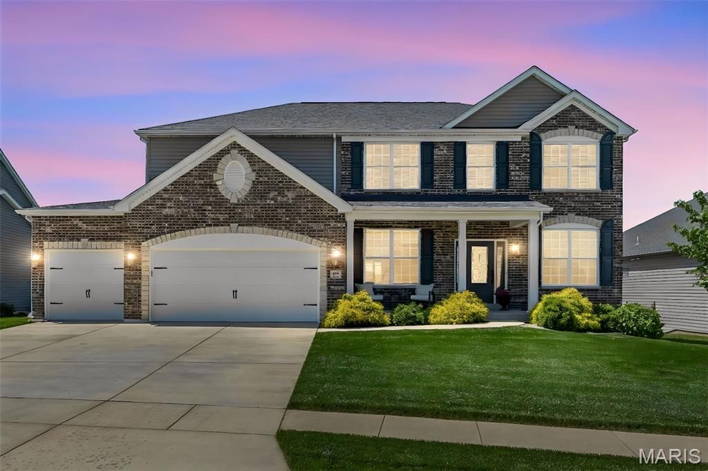 957 Colebrook Court, Lake St Louis, MO 63367
