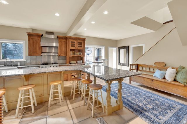 4999 S FAIRBROOK LN, Holladay, UT 84117