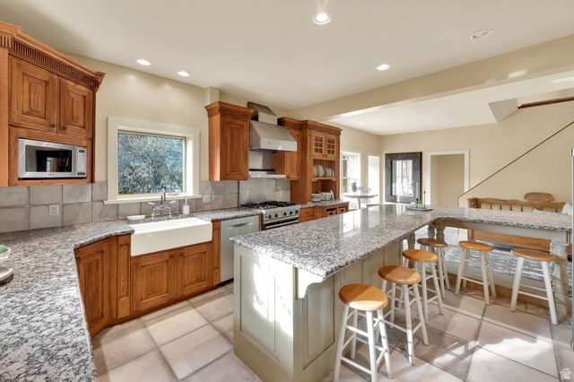 4999 S FAIRBROOK LN, Holladay, UT 84117