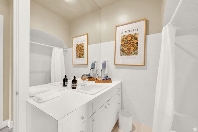 4999 S FAIRBROOK LN, Holladay, UT 84117