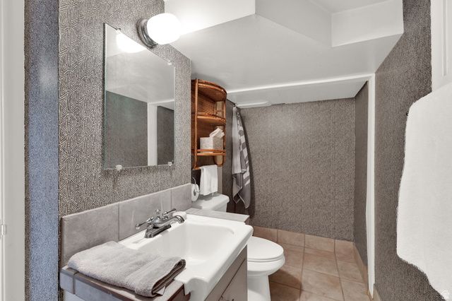 4999 S FAIRBROOK LN, Holladay, UT 84117