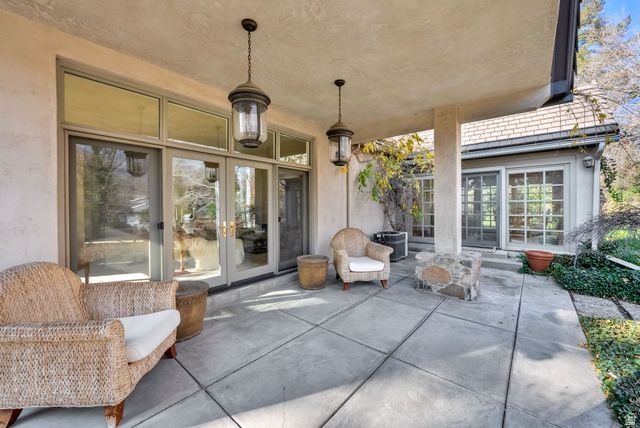 4999 S FAIRBROOK LN, Holladay, UT 84117