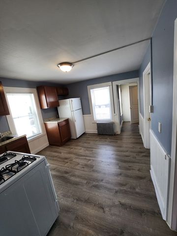 35 Upham Street 2, Salem, MA 01970