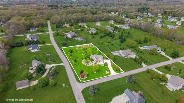 5630 Farallon Drive, Kalamazoo, MI 49009