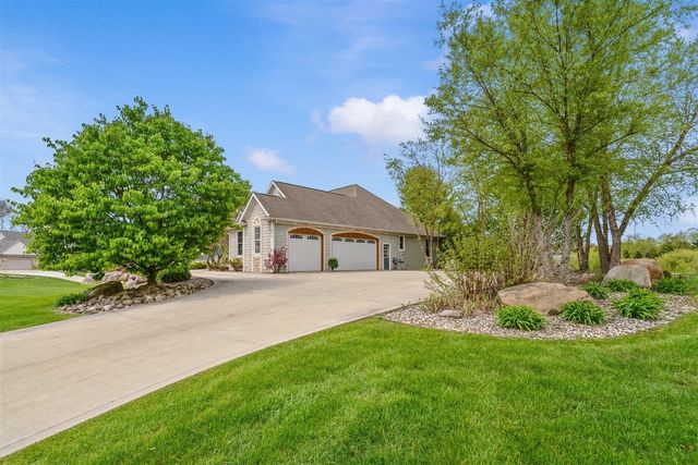 5630 Farallon Drive, Kalamazoo, MI 49009