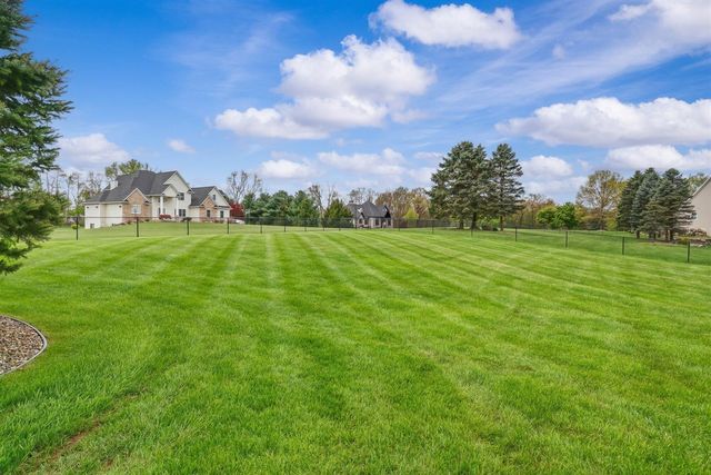 5630 Farallon Drive, Kalamazoo, MI 49009