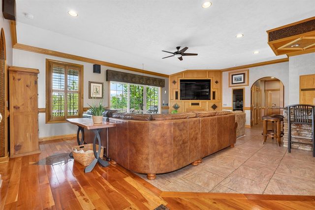 5630 Farallon Drive, Kalamazoo, MI 49009
