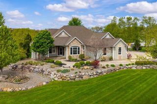 5630 Farallon Drive, Kalamazoo, MI 49009