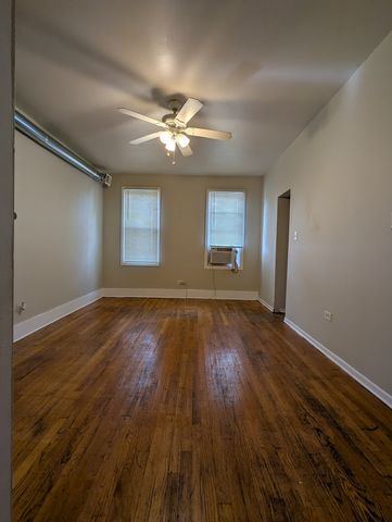 4447 W Carroll Avenue 2, Chicago, IL 60624