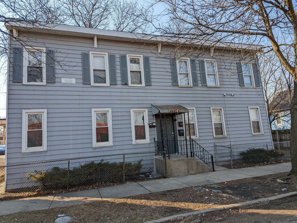 4447 W Carroll Avenue 2, Chicago, IL 60624