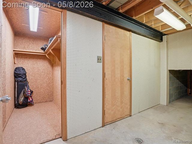 20145 Scarlet Court, Clinton Township, MI 48036