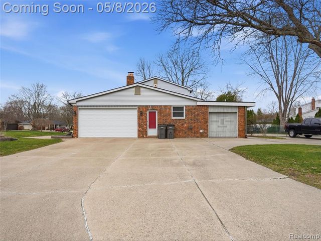 20145 Scarlet Court, Clinton Township, MI 48036