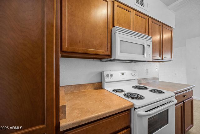 1518 W COLTER Street 21, Phoenix, AZ 85015