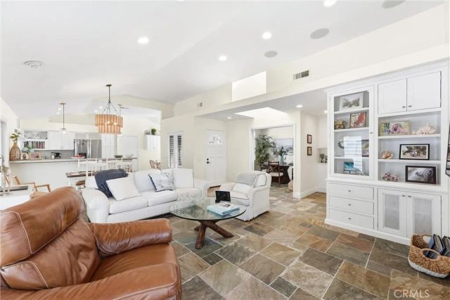 18 Byron Close, Laguna Niguel, CA 92677