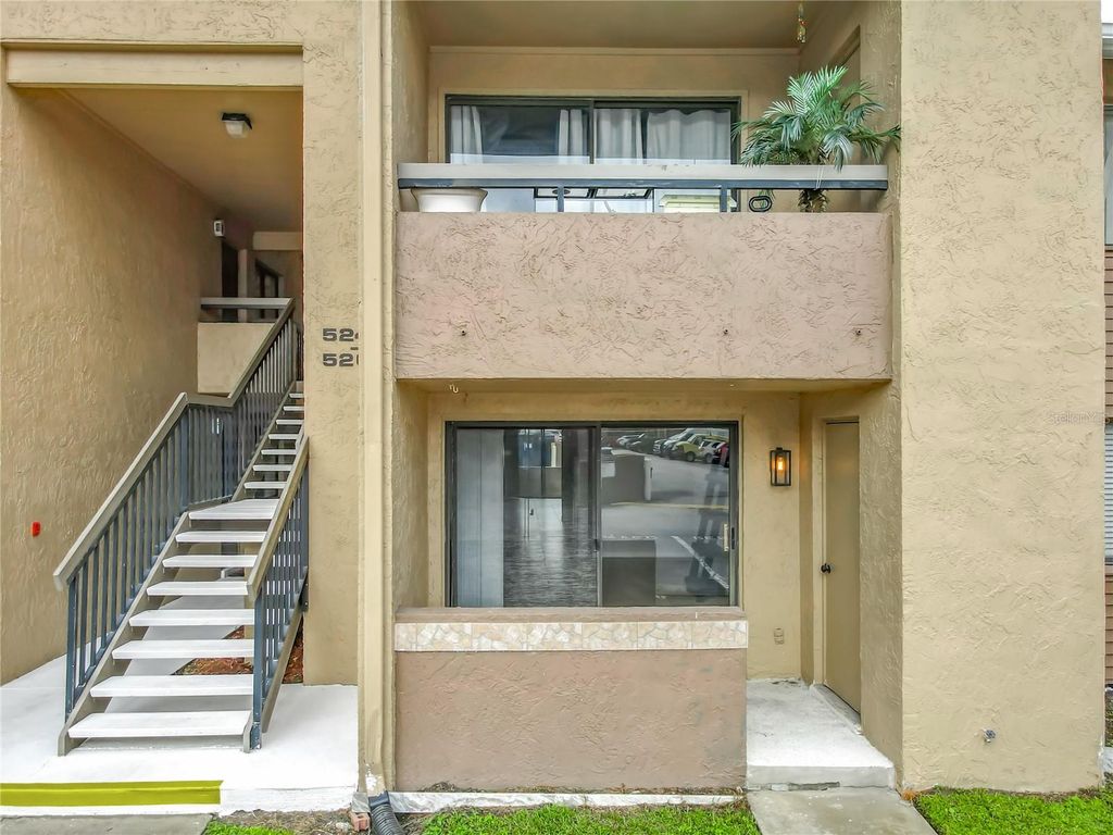 Image 3 of property listing at 5249 VINELAND ROAD, Orlando, FL 32811