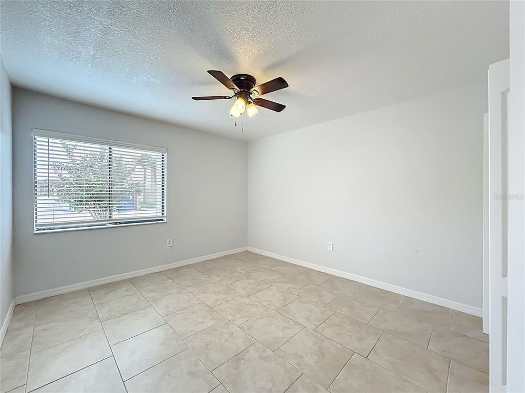Image 29 of property listing at 5249 VINELAND ROAD, Orlando, FL 32811