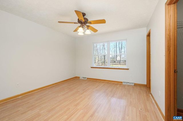 5 CHIPPEWA LN, Palmyra, VA 22963