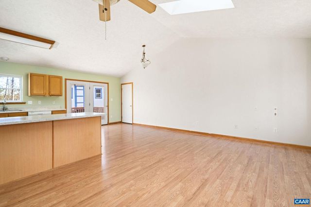 5 CHIPPEWA LN, Palmyra, VA 22963