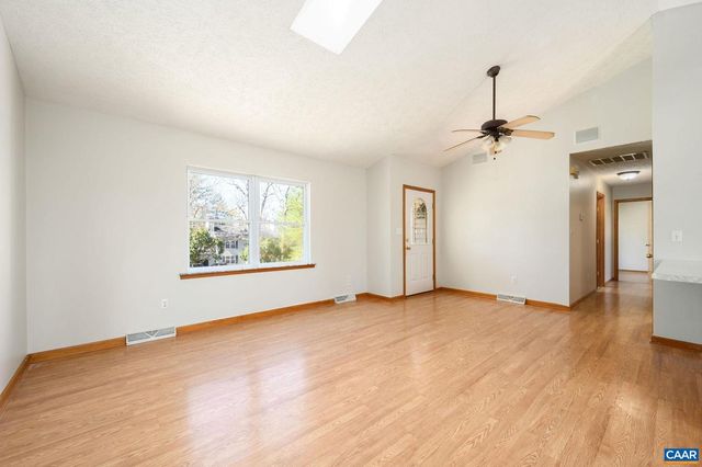 5 CHIPPEWA LN, Palmyra, VA 22963