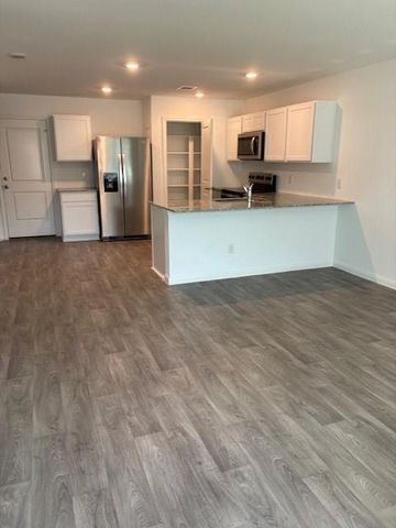 14634 New Village Drive, Willis, TX 77378