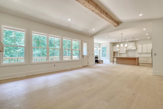 2040 Ivy Cottage Path, Boiling Springs, SC 29316