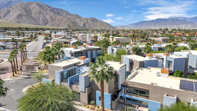 220 Enterprise Way, Palm Springs, CA 92262