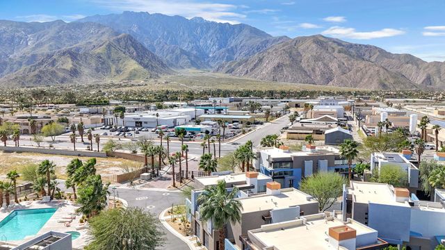 220 Enterprise Way, Palm Springs, CA 92262