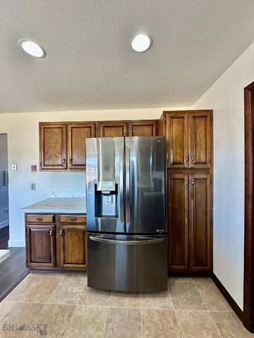 3446 Tizer Drive, Helena, MT 59602