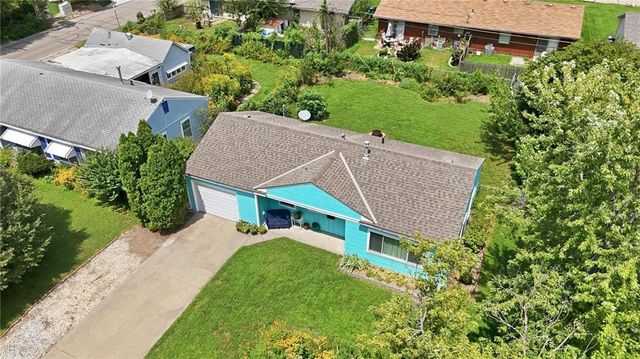2528 Moundview Drive, Lawrence, KS 66049
