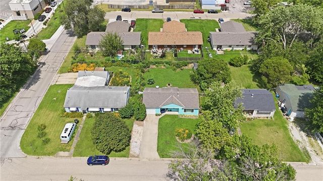 2528 Moundview Drive, Lawrence, KS 66049