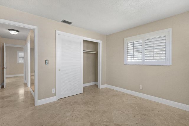 110 NW 24th Court, Pompano Beach, FL 33064