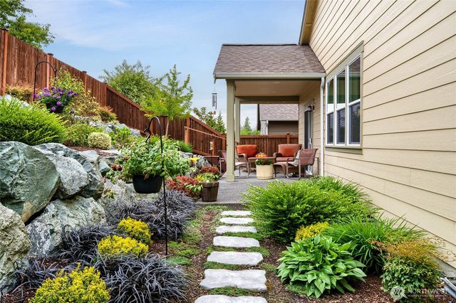 945 Alpine View Drive, Mount Vernon, WA 98273