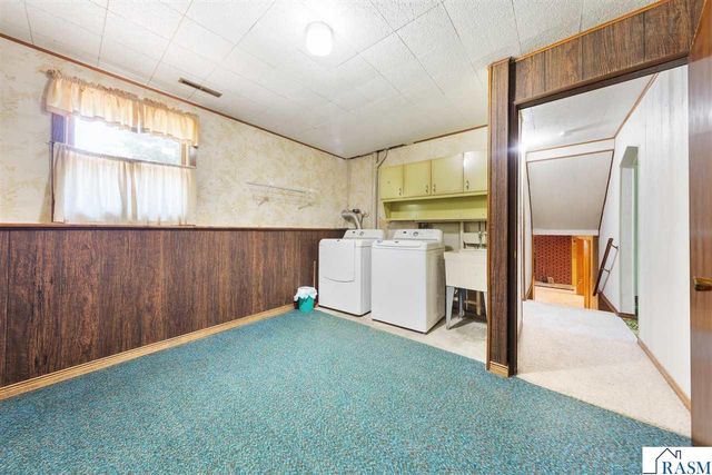 58357 Birch Bluff Lane, North Mankato, MN 56003
