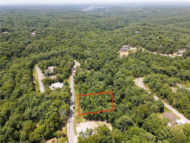 Haddington Drive, Bella Vista, AR 72715