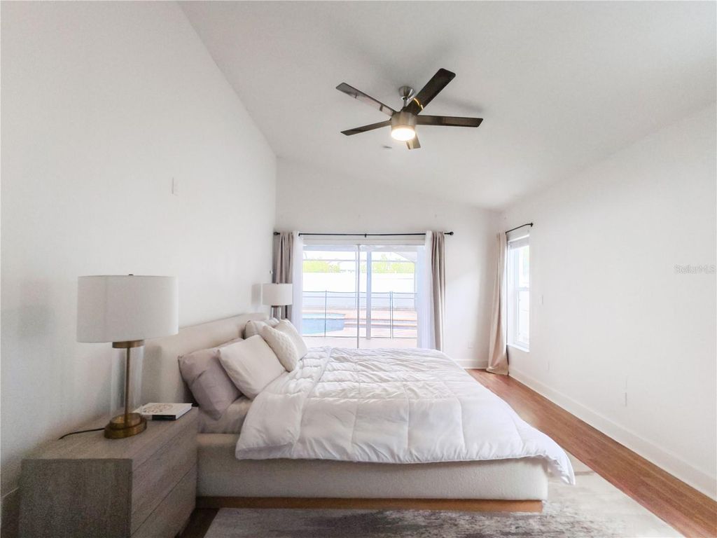 Image 6 of property listing at 12417 BOHANNON BOULEVARD, Orlando, FL 32824