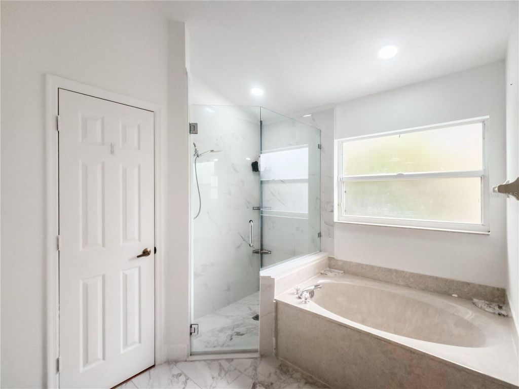 Image 7 of property listing at 12417 BOHANNON BOULEVARD, Orlando, FL 32824