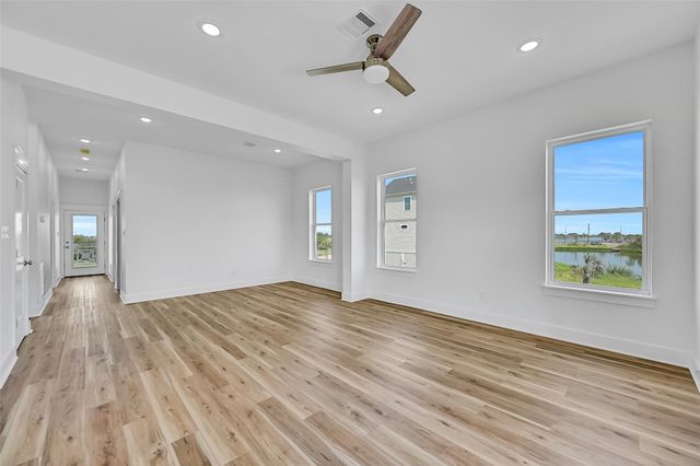 3819 El Lago Street, Galveston, TX 77554