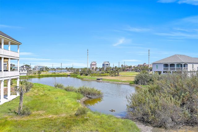 3819 El Lago Street, Galveston, TX 77554