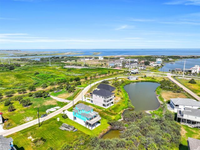 3819 El Lago Street, Galveston, TX 77554